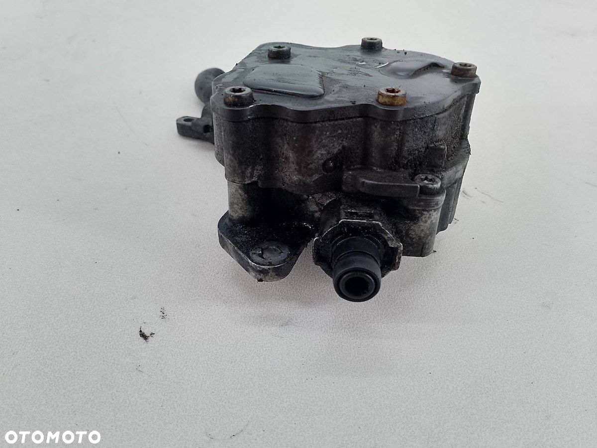 POMPA VACUM VW PASSAT B6 038145209H 2.0 TDI - 3