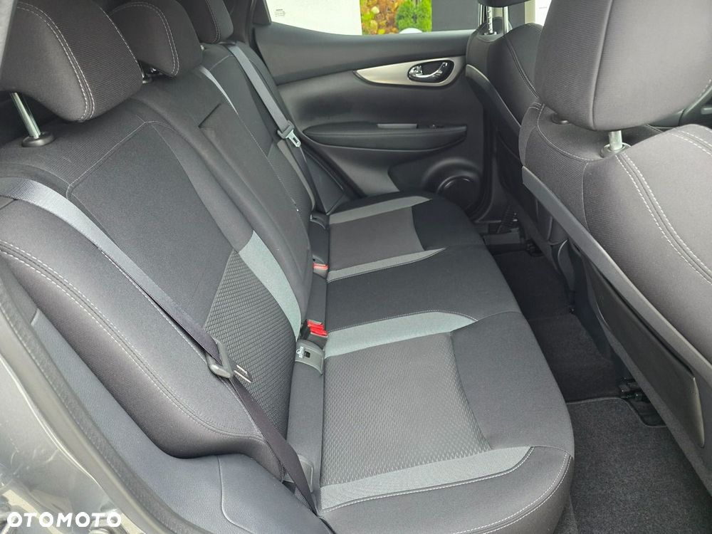 Nissan Qashqai - 22
