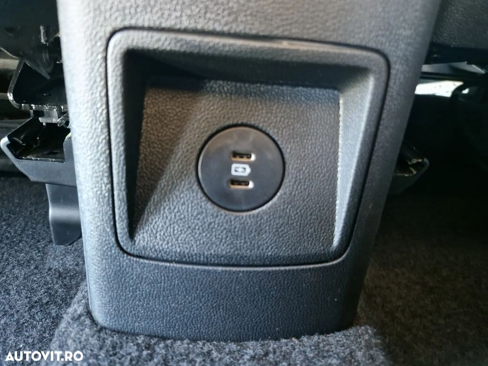 Ford Tourneo Courier - 8