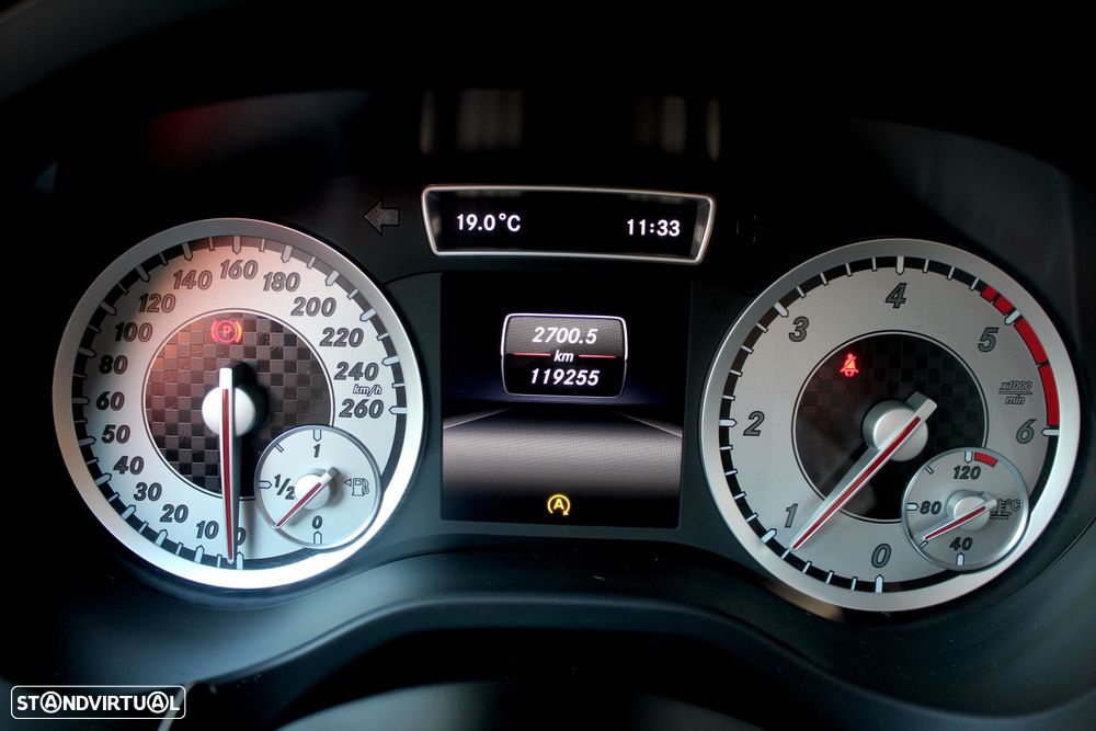 Mercedes-Benz A 180 CDI BE Edition AMG Line - 10