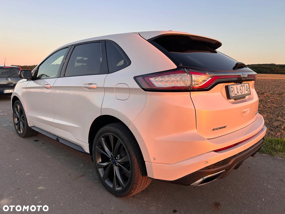 Ford Edge - 7