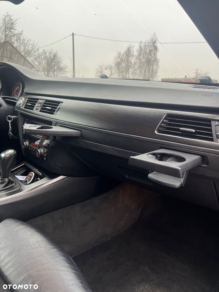 BMW Seria 3 330d - 10