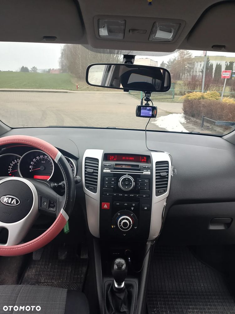 Kia Venga 1.4 M - 8
