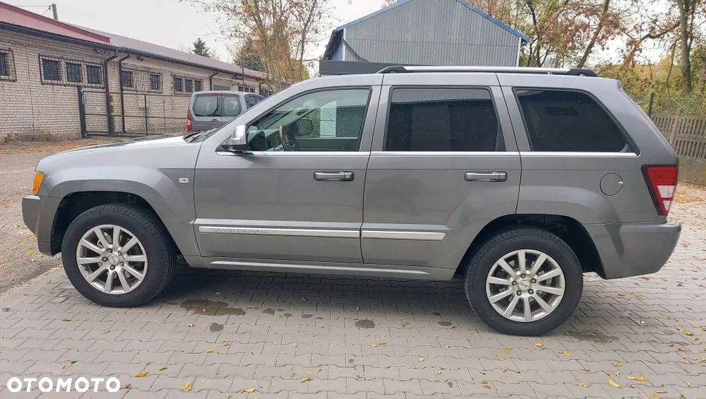 Jeep Grand Cherokee 5.7 V8 HEMI Automatik Overland - 8