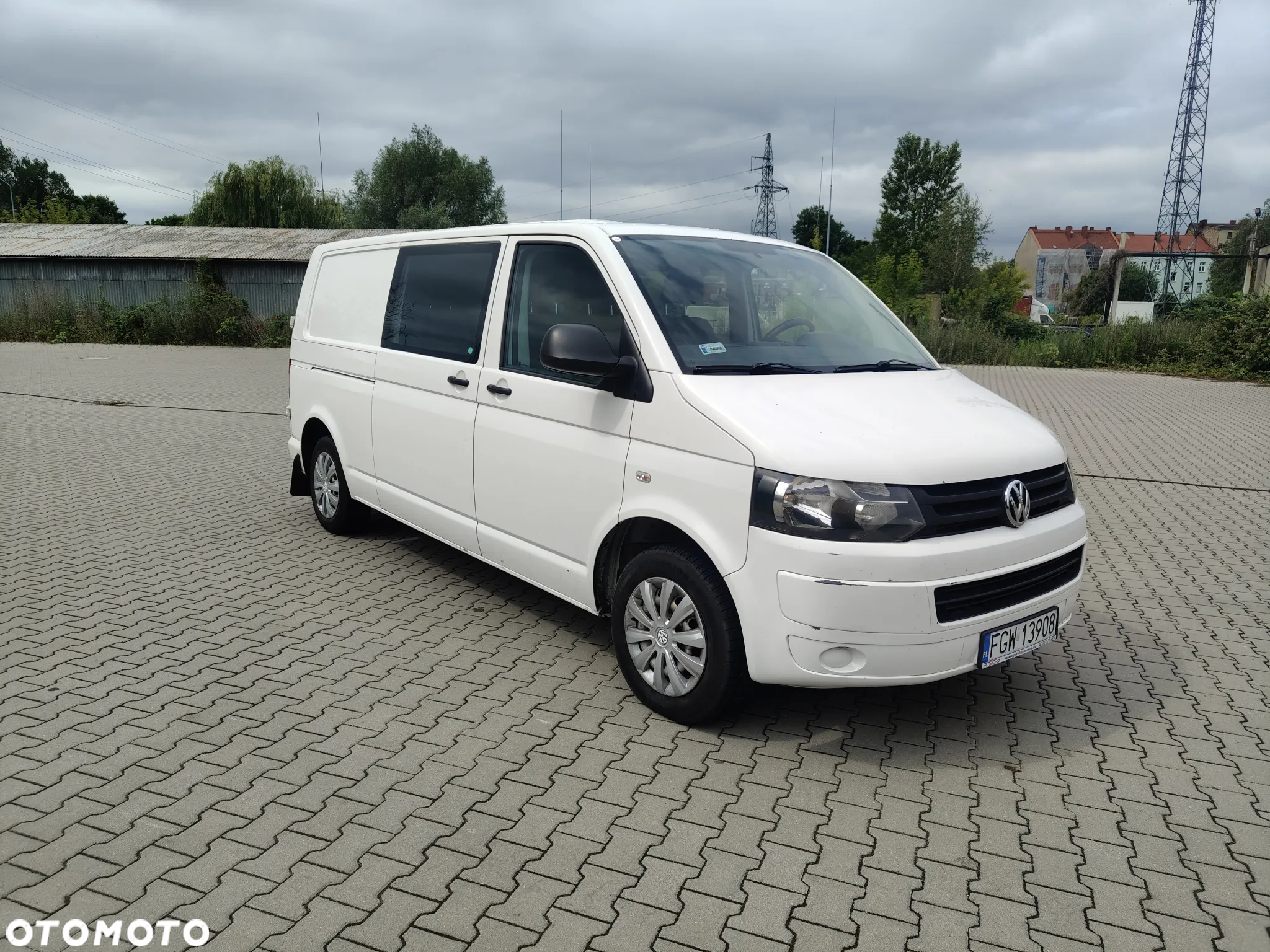 Volkswagen Transporter T5 TDI L2H1 - 2