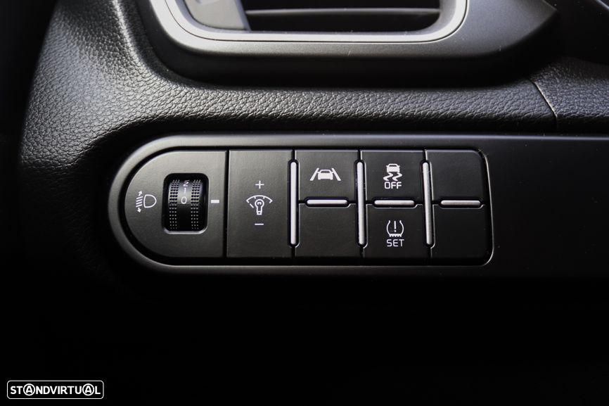 Kia XCeed 1.0 T-GDI Dynamic - 22