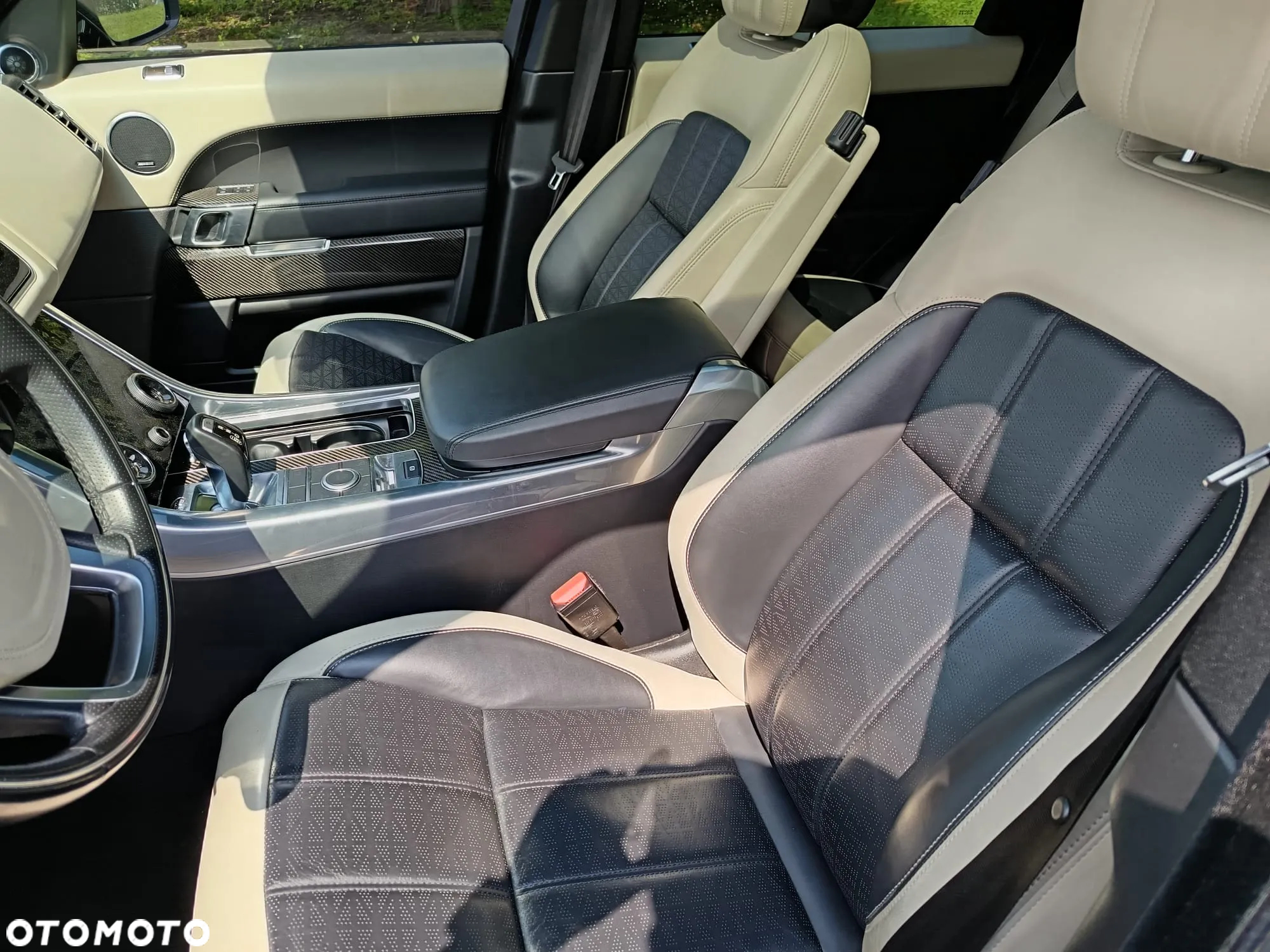 Land Rover Range Rover Sport S 3.0 SD V6 HSE Dynamic - 10