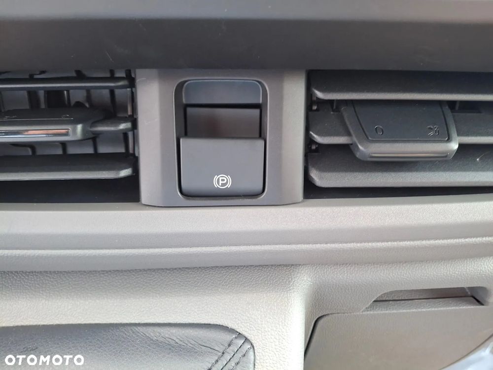 Volkswagen Transporter - 19