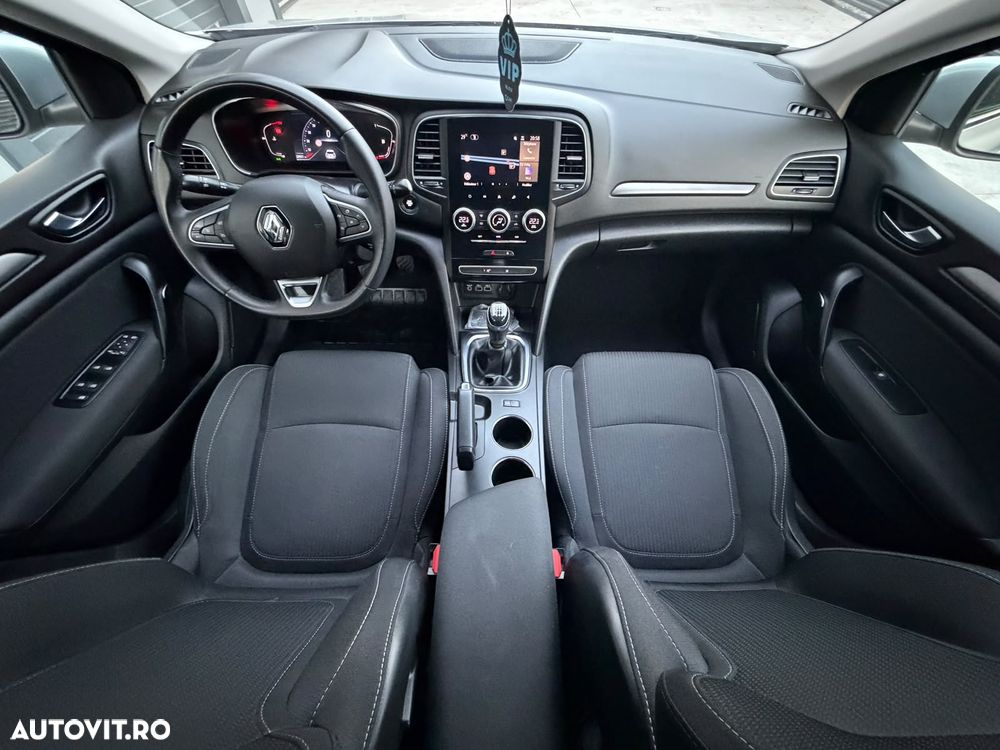 Renault Megane Blue dCi 116 Intens - 17