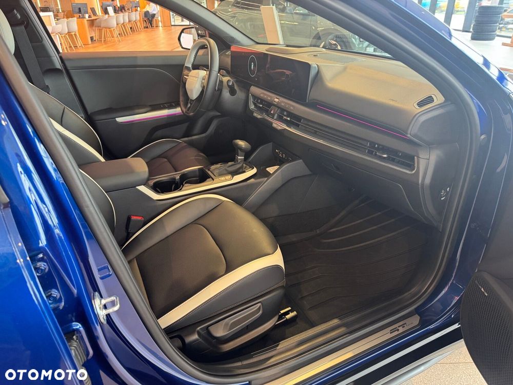 Kia K4 - 8