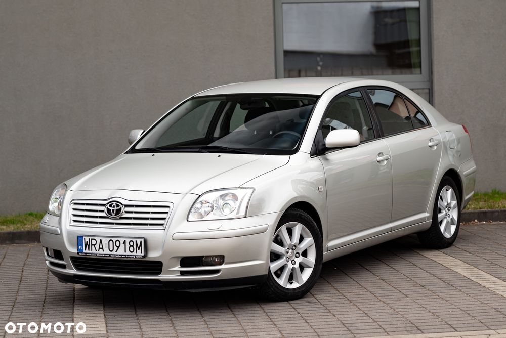 Toyota Avensis 1.8 VVT-i Executive - 2