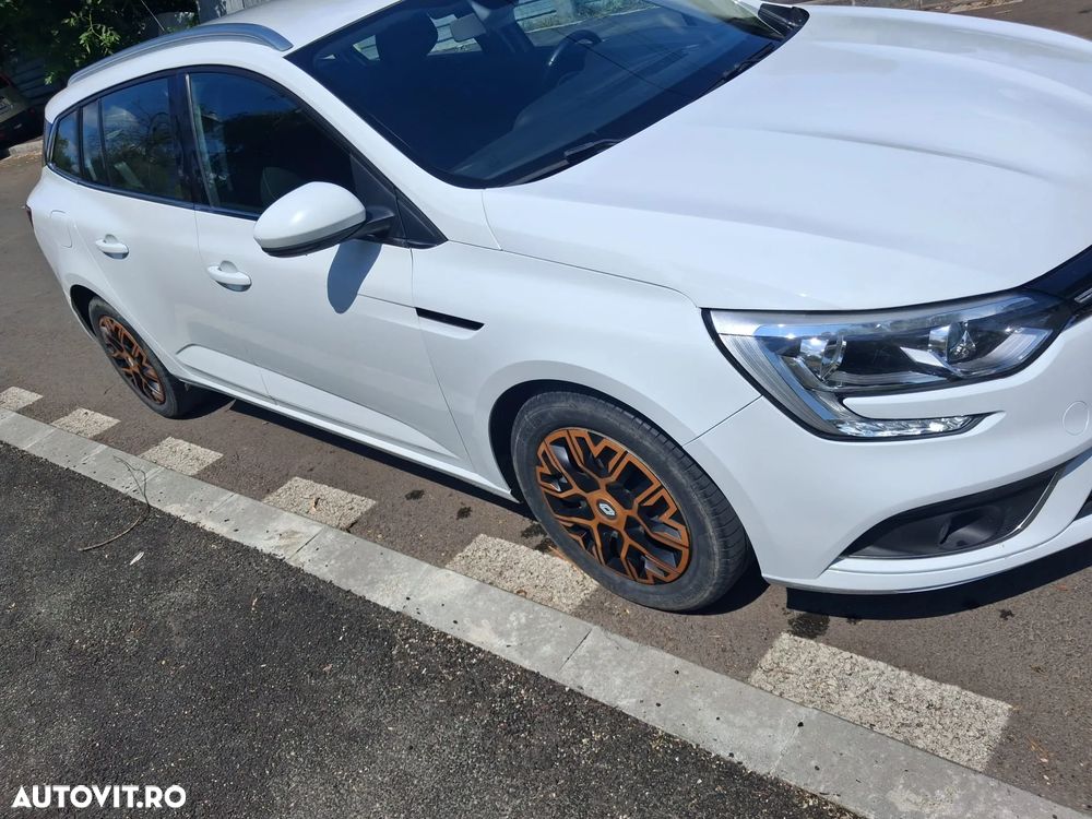 Renault Megane Energy dCi Intens - 10