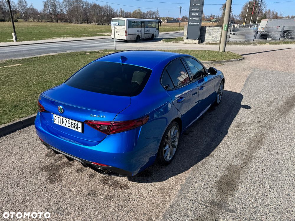 Alfa Romeo Giulia 2.0 Turbo Veloce Q4 - 13