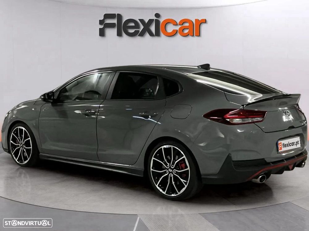 Hyundai i30 Fastback - 4