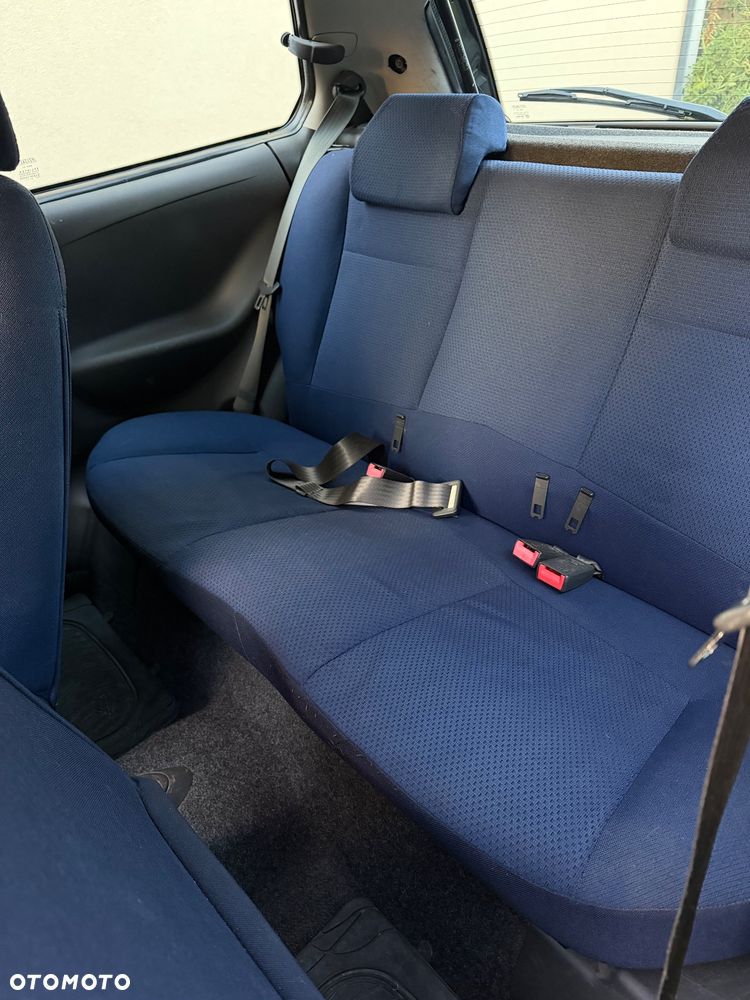 Fiat Punto 1.2 8V - 9