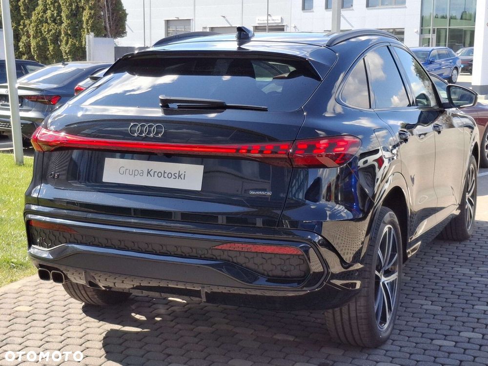 Audi Q5 Sportback - 6