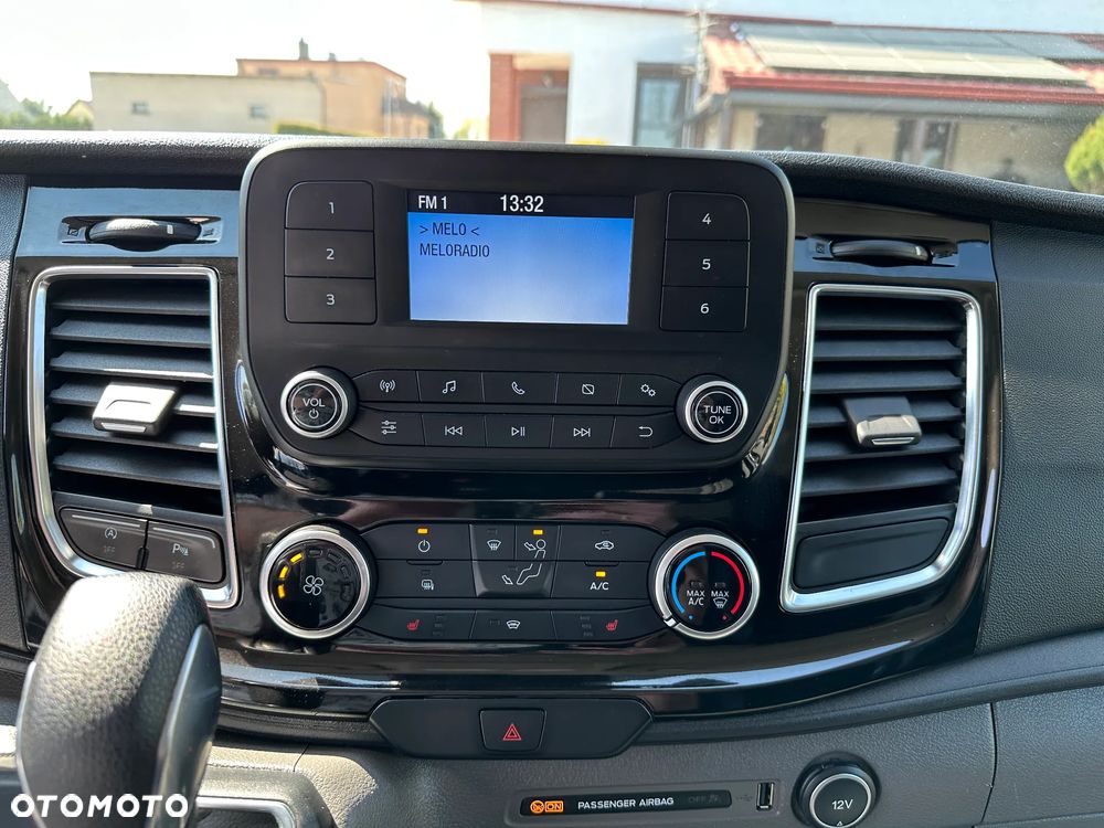 Ford Transit Custom - 13