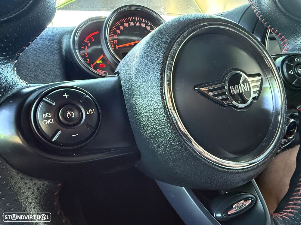 MINI Countryman One D Sport Edition - 31