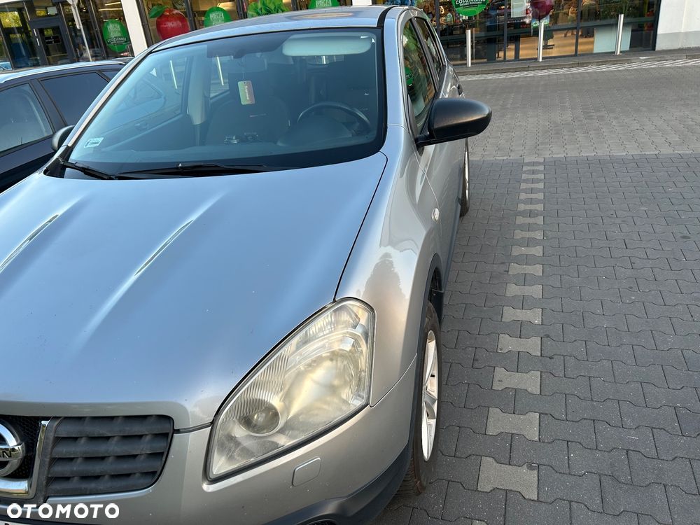Nissan Qashqai 1.6 Visia - 8