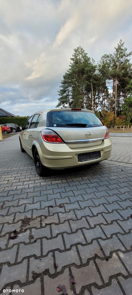 Opel Astra II 1.4 Comfort / Cool - 2