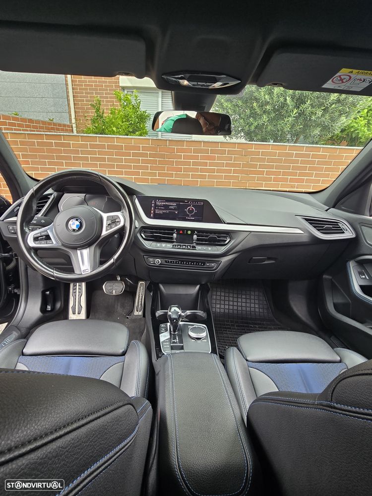 BMW 116 d Pack Desportivo M Auto - 32