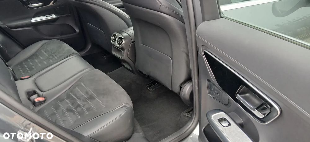 Mercedes-Benz GLC ver-200-mhev-4--matic-amg-line - 18