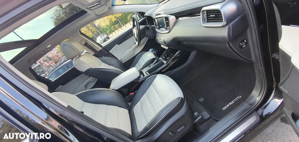 Kia Sorento 2.2 CRDi AWD Aut. Platinum Edition - 24