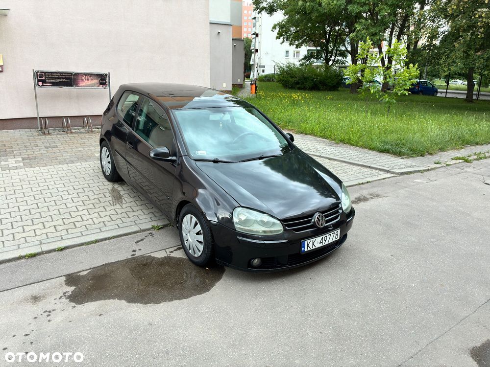 Volkswagen Golf 1.6 FSI Q-Line - 6