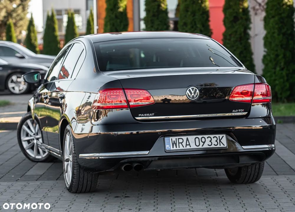 Volkswagen Passat - 8