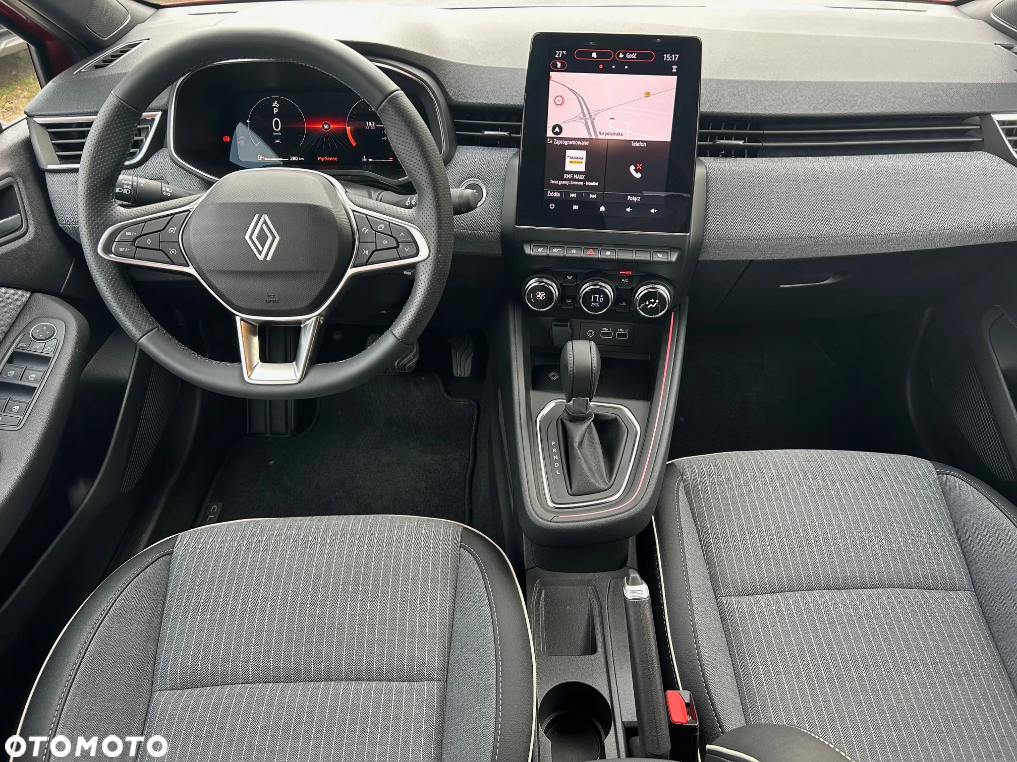 Renault Clio 1.0 TCe Techno X-Tronic - 11