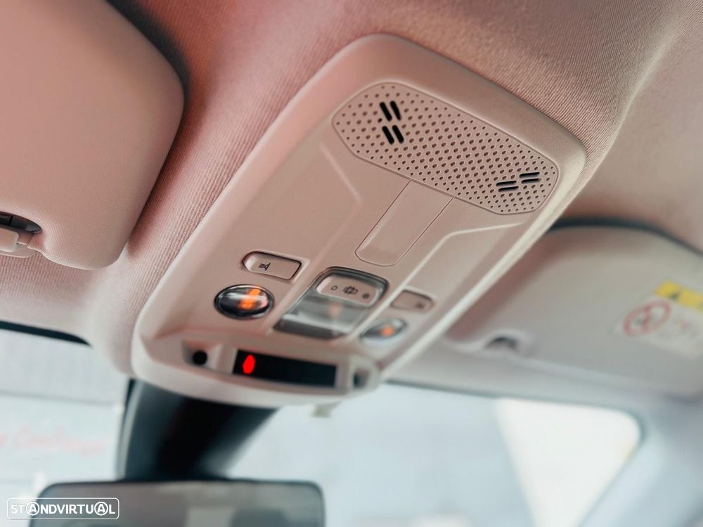Peugeot 208 PureTech 100 Style - 21