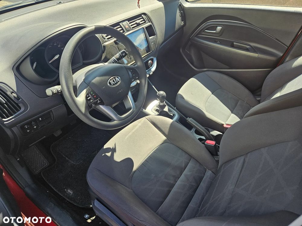 Kia Rio 1.2 Dream Team Edition - 5