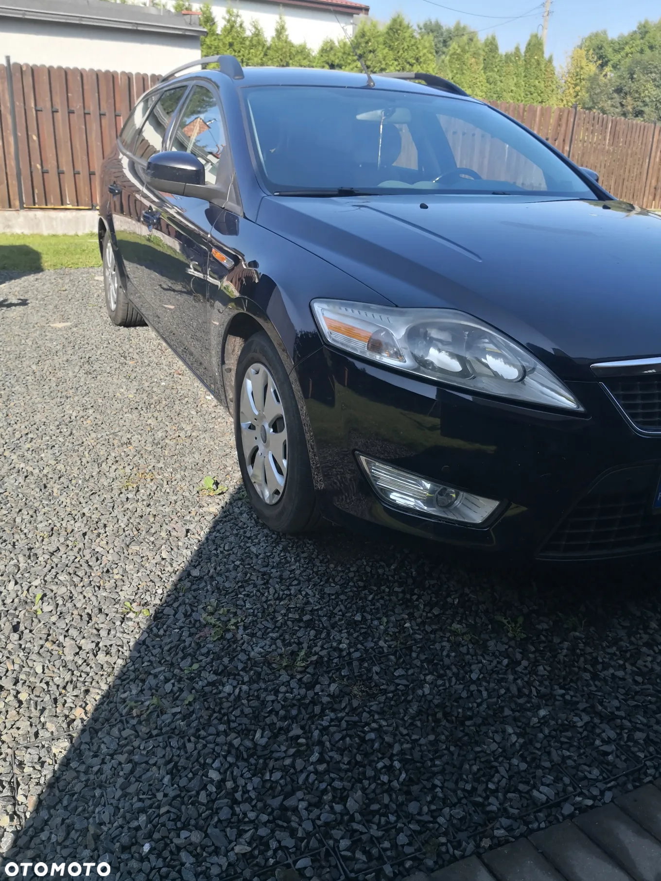 Ford Mondeo 2.0 Ambiente - 2