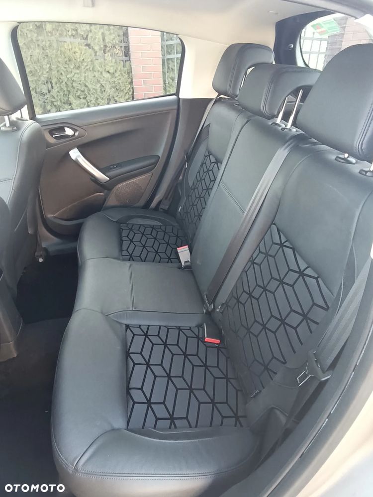 Peugeot 208 PureTech 110 Stop & Start Tech Edition - 22