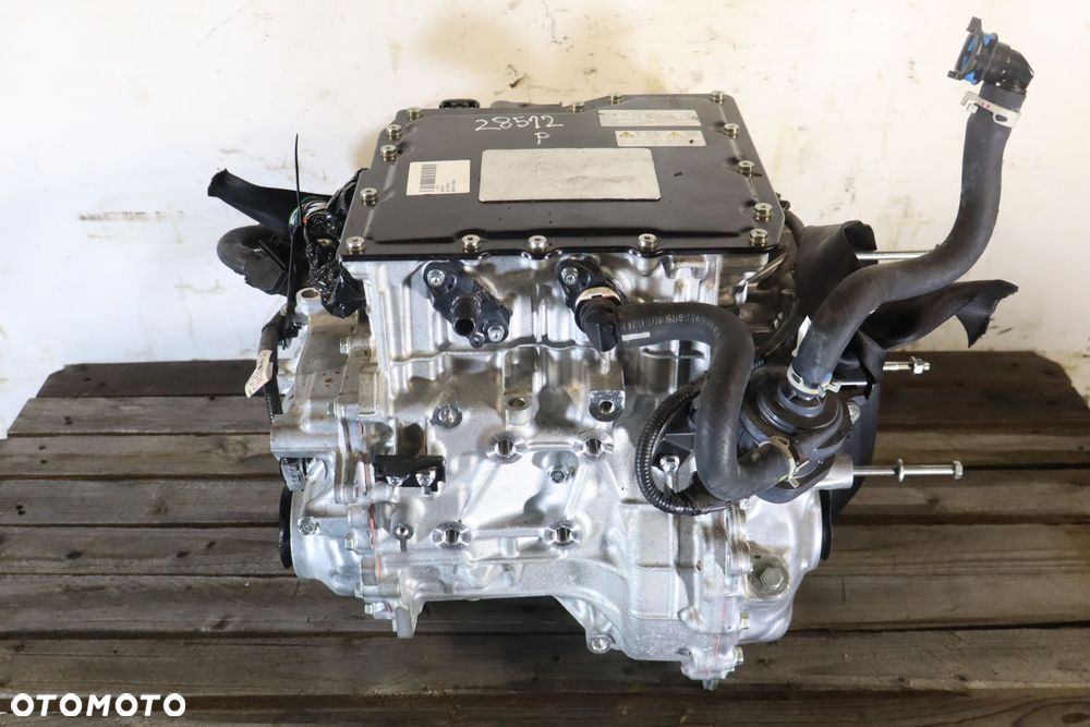 SILNIK  TOYOTA BZ4X 218km 218KM  YEAM15 - 2