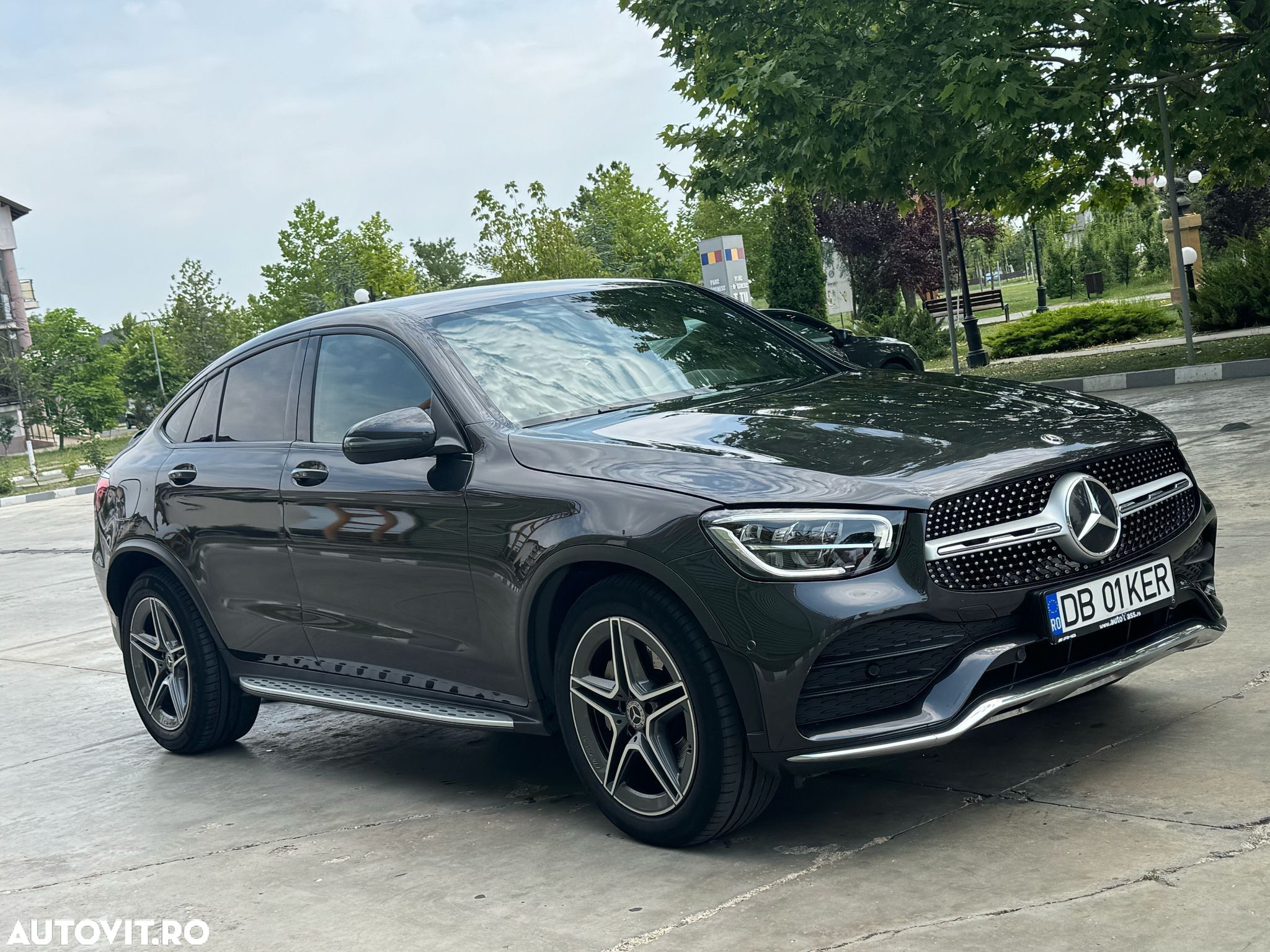 Mercedes-Benz GLC Coupe 220 d 4MATIC - 1