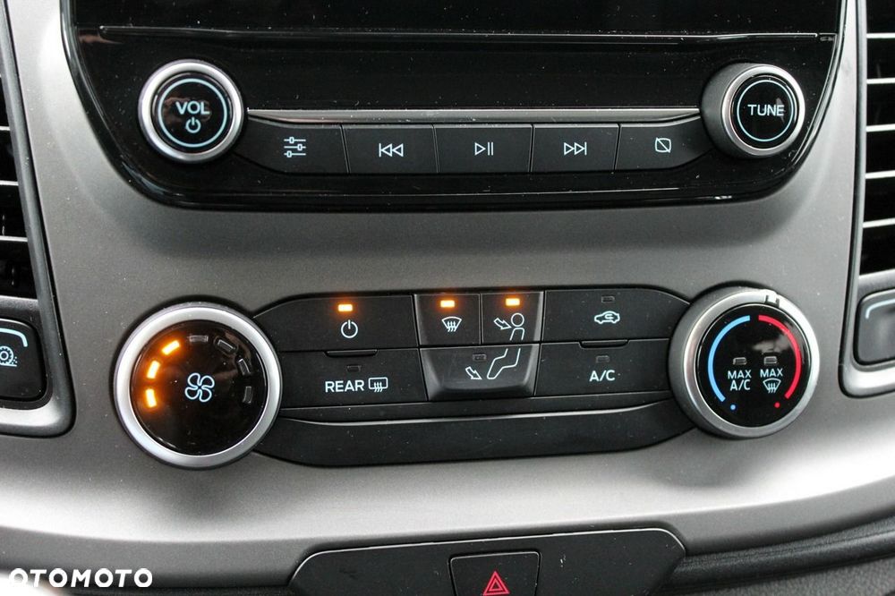 Ford Transit Custom 320 L2H1 Trend (bryg.) - 18