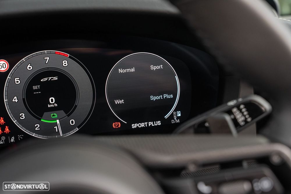 Porsche 911 (992) Carrera 4 GTS - 34