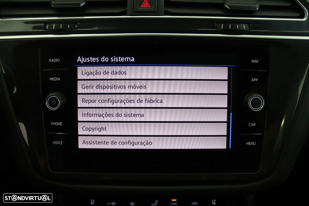 VW Tiguan Allspace 1.5 TSI R-Line DSG - 27
