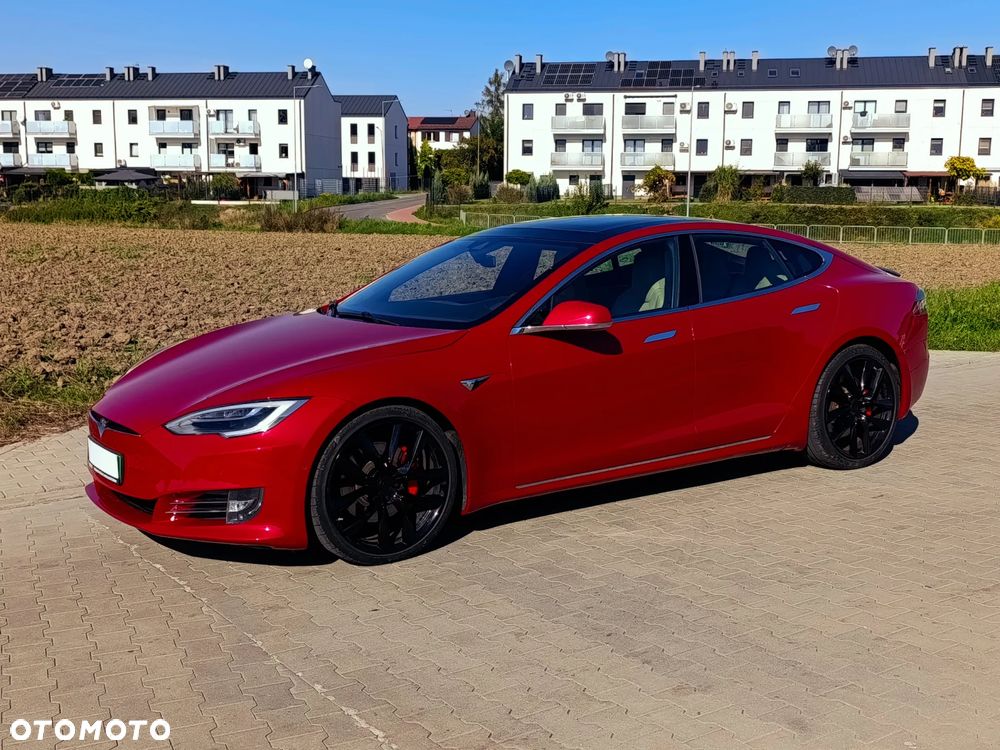 Tesla Model S Long Range Plus - 21