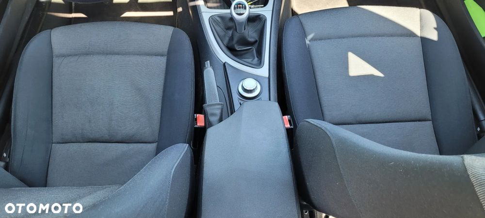 BMW Seria 1 116i - 8