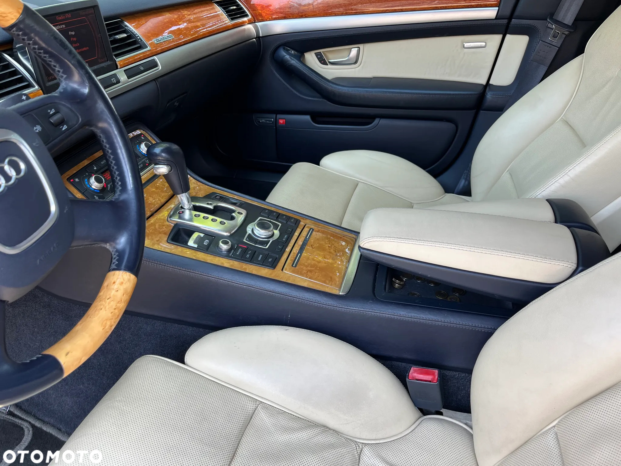 Audi A8 6.0 W12 L Quattro - 10