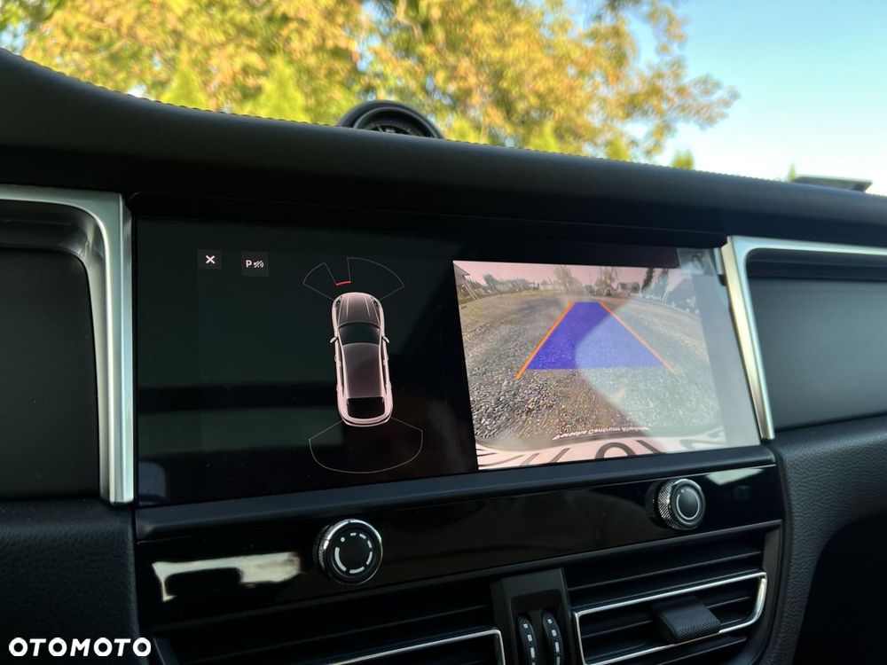 Porsche Macan Standard - 27