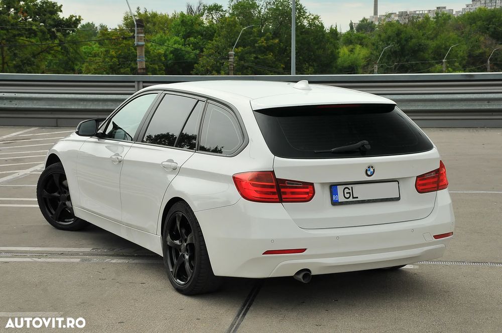BMW Seria 3 320d Aut. - 3