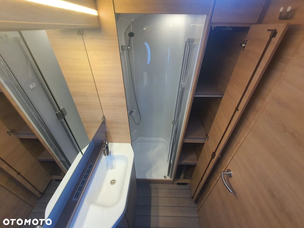 KNAUS SUDWIND 650 PXB BLACK SELECTION - 26