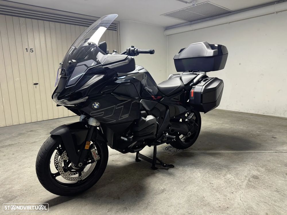 BMW R 1300 RT Triple Black - 1