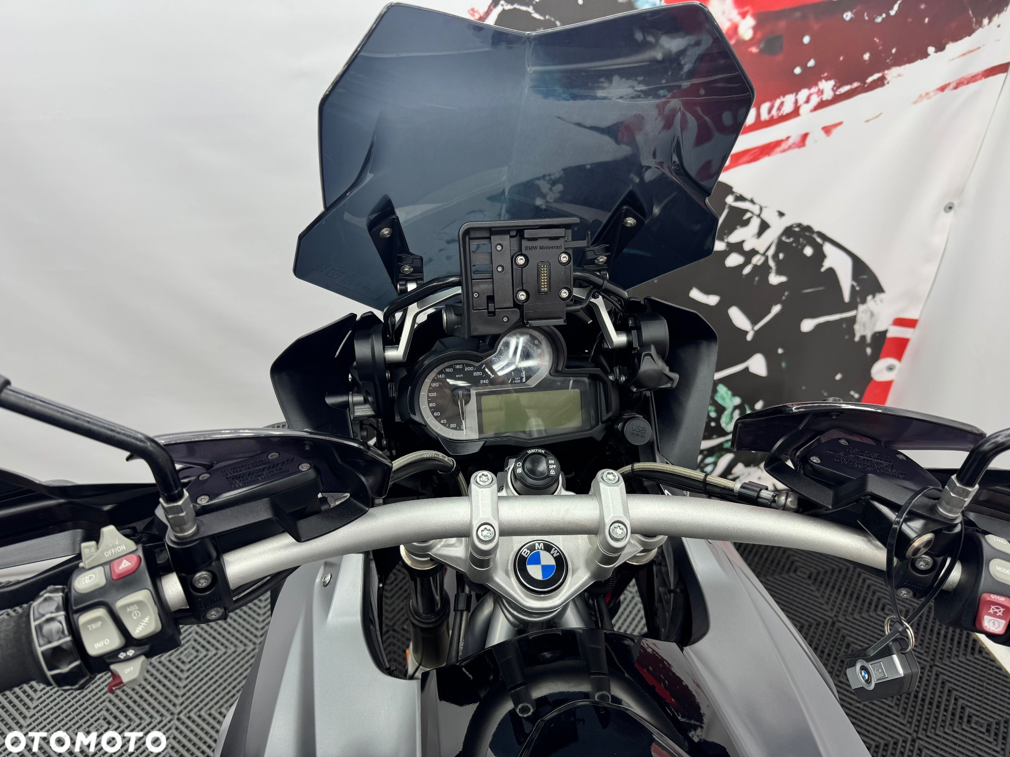 BMW R - 28