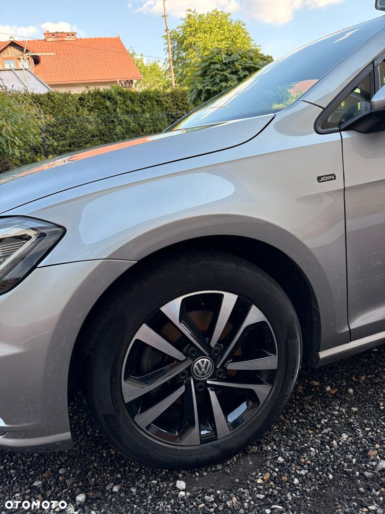Volkswagen Golf - 18