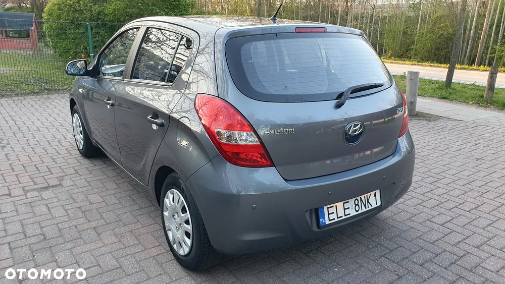 Hyundai i20 - 3