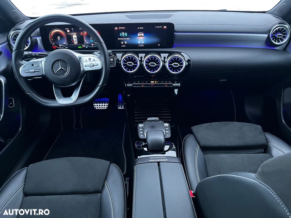 Mercedes-Benz A 250 e 8G-DCT - 12